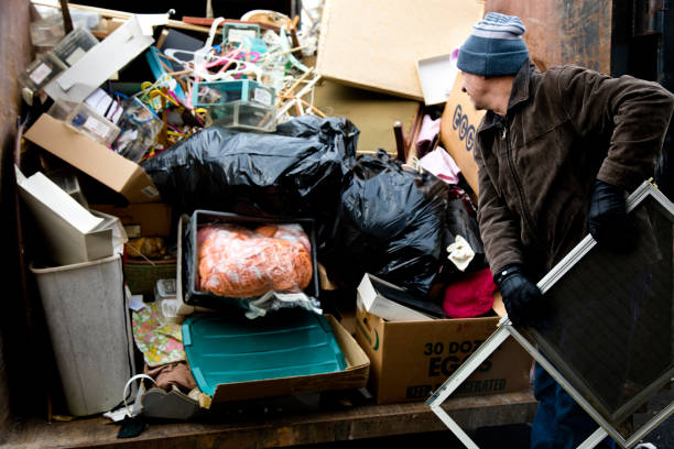 Best Estate Cleanout  in Nashvle, IL